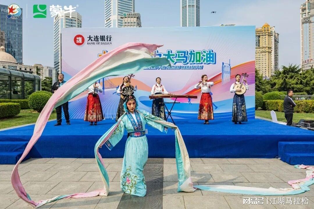 世界杯直播软件安装-找对密码，大连马拉松终归来